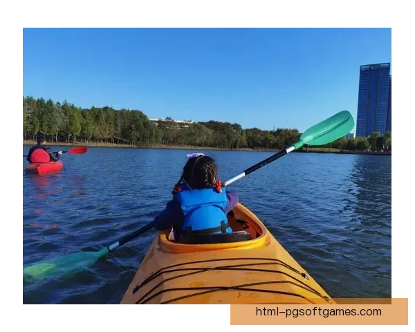 掌握皮划艇技巧，畅享水上乐趣